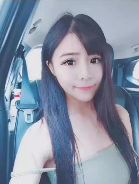 龙华小颜值佳佳