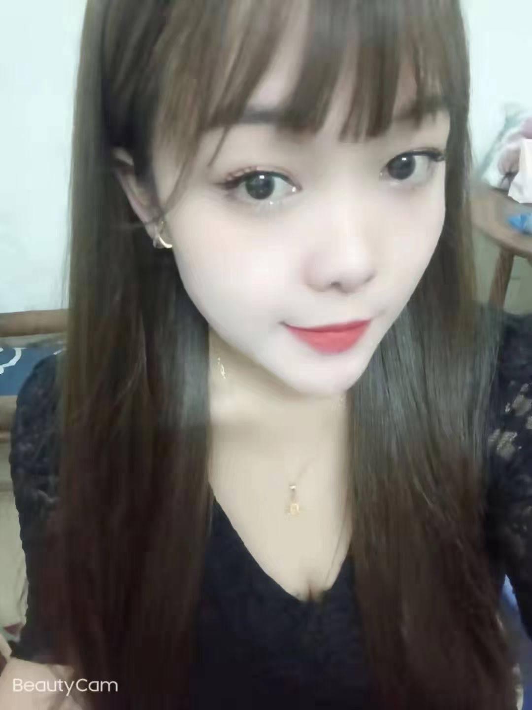 南山茜茜，可爱迷人